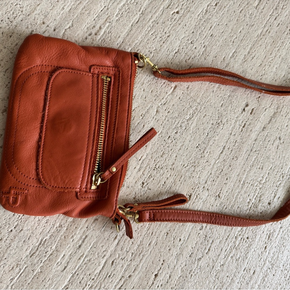 Elegant Orange Leather Crossbody Bag